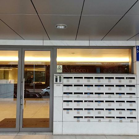 Yingying Apartamento With A Free Parking Space Лісабон Екстер'єр фото