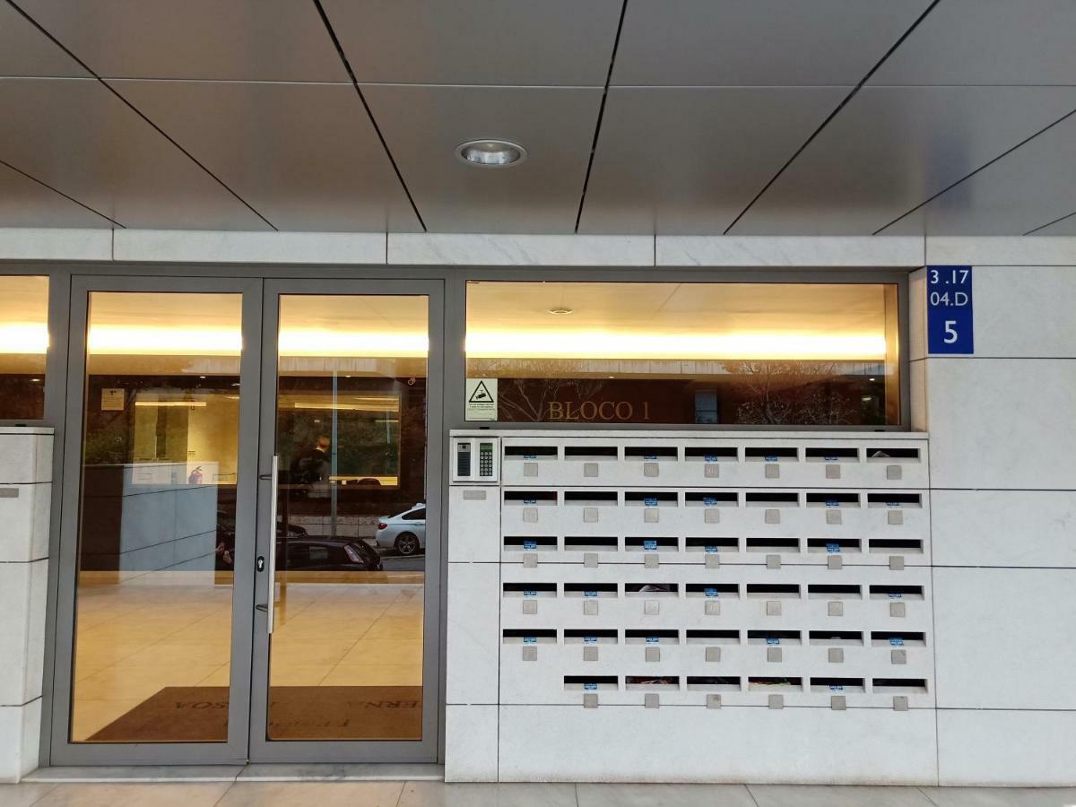 Yingying Apartamento With A Free Parking Space Лісабон Екстер'єр фото